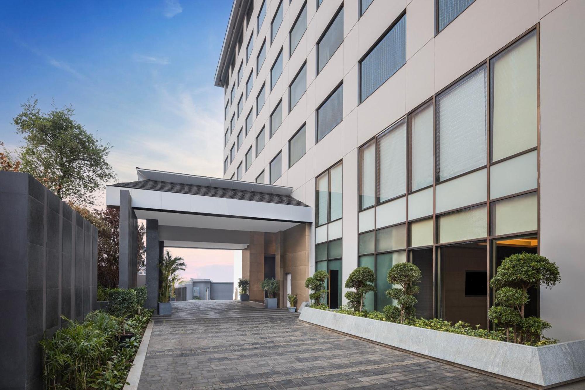 فندق Courtyard By Marriott شيلونغ المظهر الخارجي الصورة