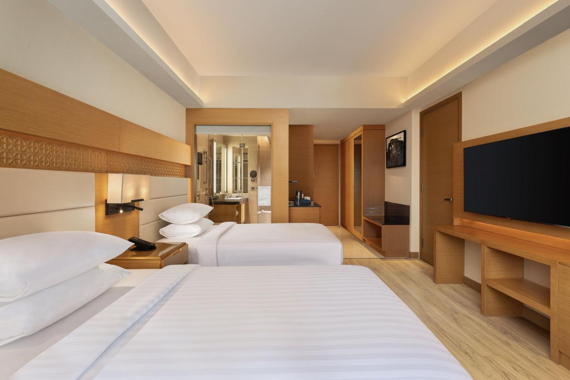 فندق Courtyard By Marriott شيلونغ المظهر الخارجي الصورة