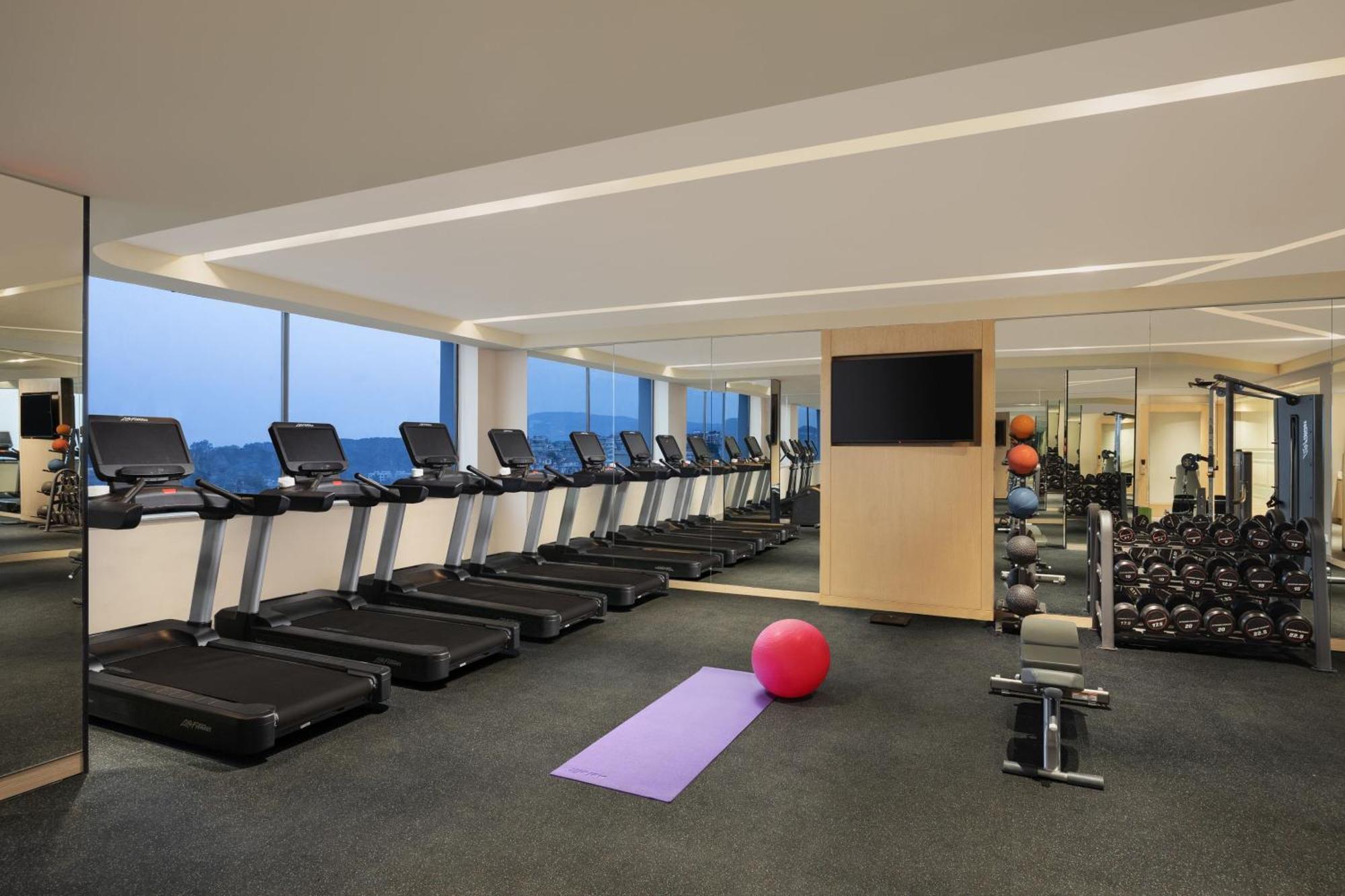 فندق Courtyard By Marriott شيلونغ المظهر الخارجي الصورة